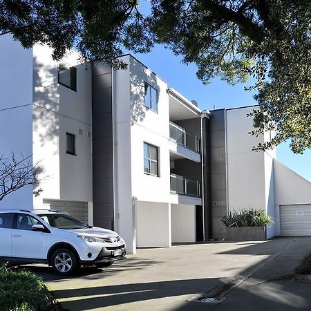 Carlton Villa 3 - Christchurch Holiday Homes ภายนอก รูปภาพ